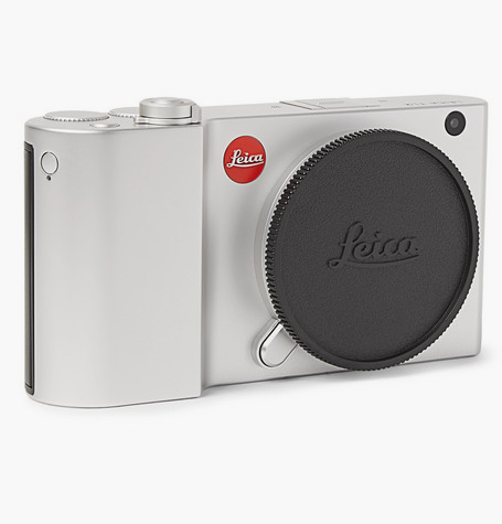 Камера Leica (MR PORTER),&nbsp;119 507 руб.