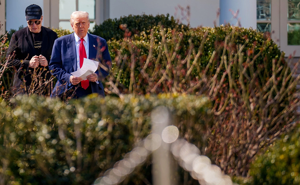 Andrew Harnik / Getty Images