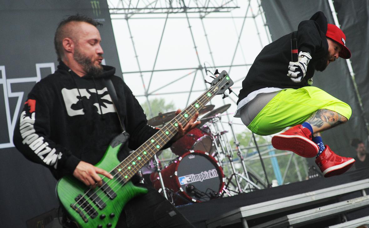 Умер бас-гитарист Limp Bizkit Сэм Риверс