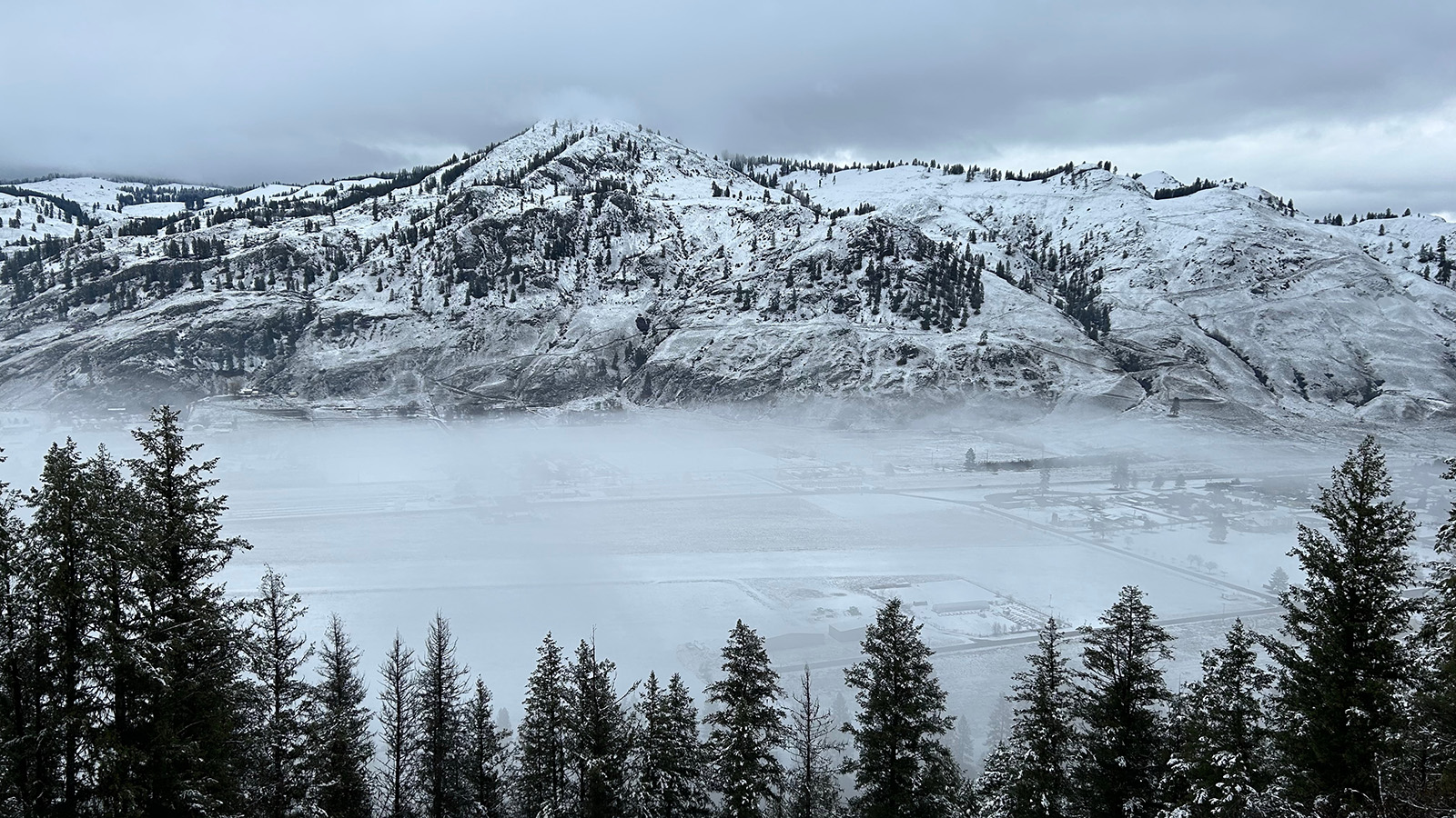 Горы в Канаде