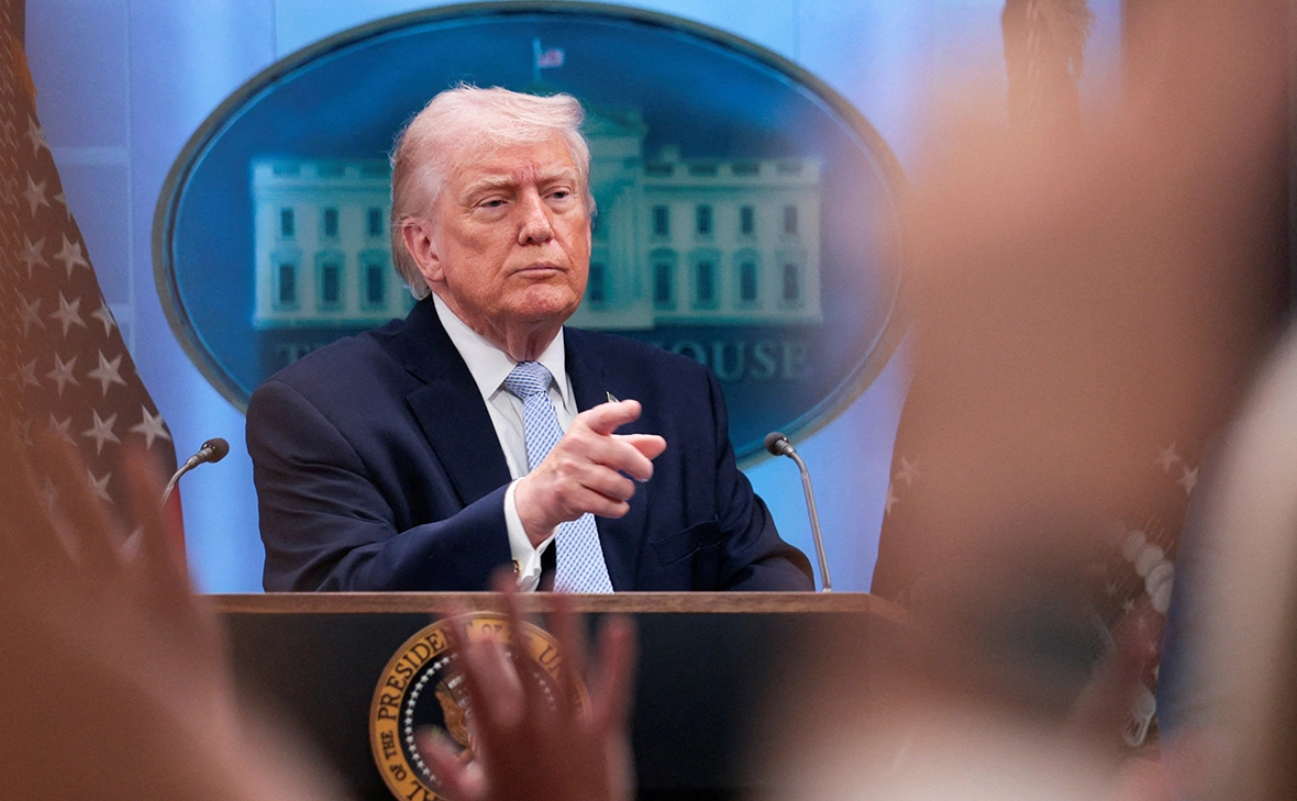 Evan Vucci / Reuters