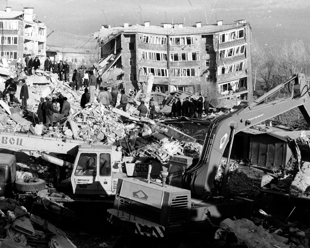 Армения спитак землетрясение