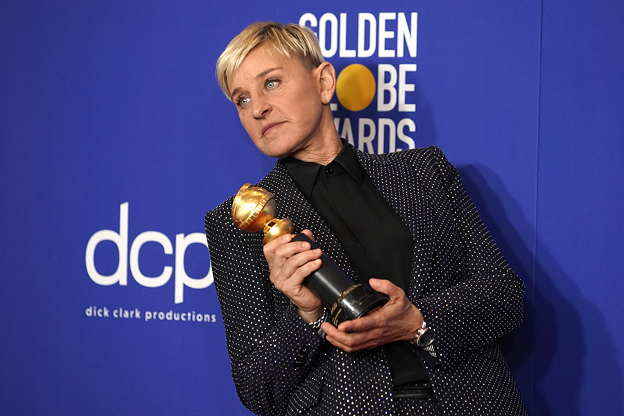 Телеведущая Эллен Дедженерес получила почетную награду имени Кэрол Бернетт