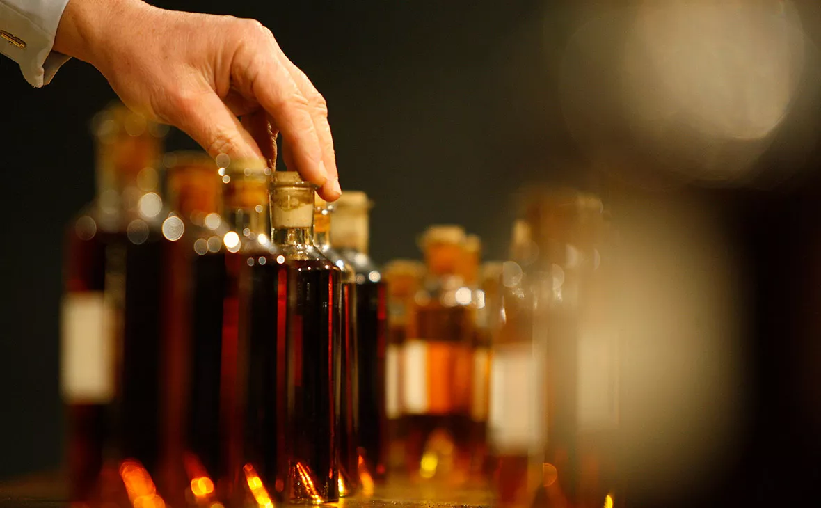 Regis Duvignau / Reuters