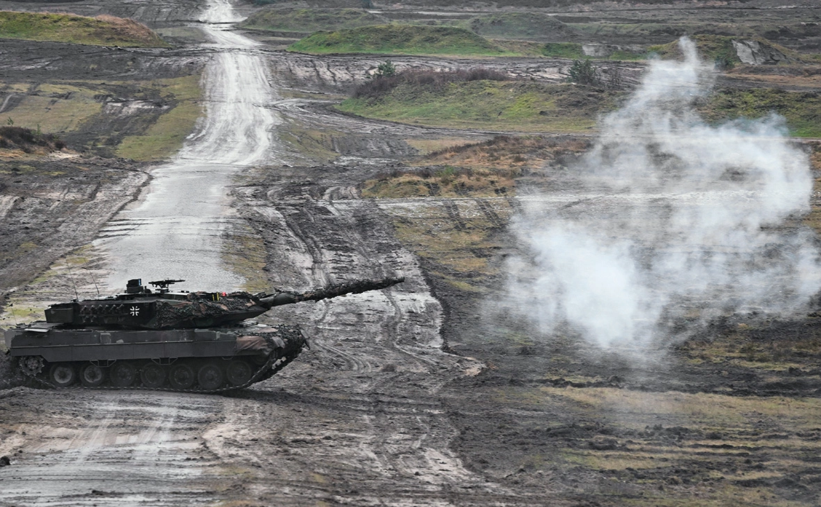 Sascha Schuermann / Getty Images