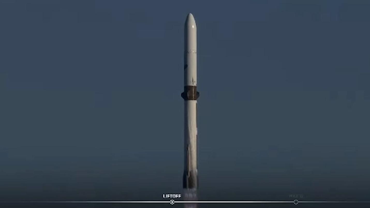 Компания Безоса запустила ракету с космическими аппаратами NASA на Марс