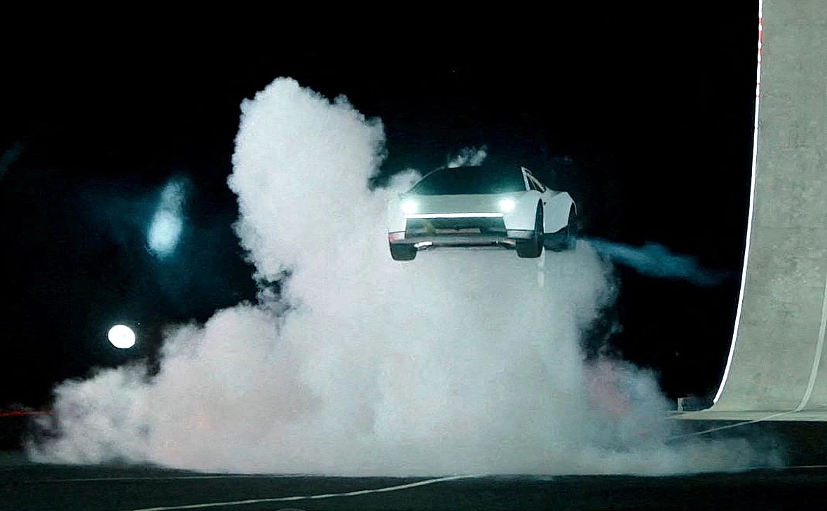 Tesla / Reuters