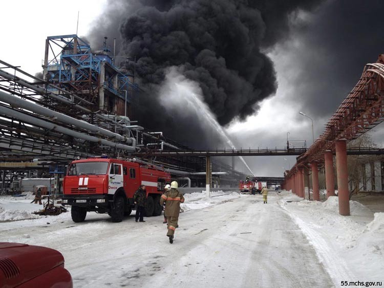 Взрыв на каучуковом заводе в Омске: есть пострадавшие