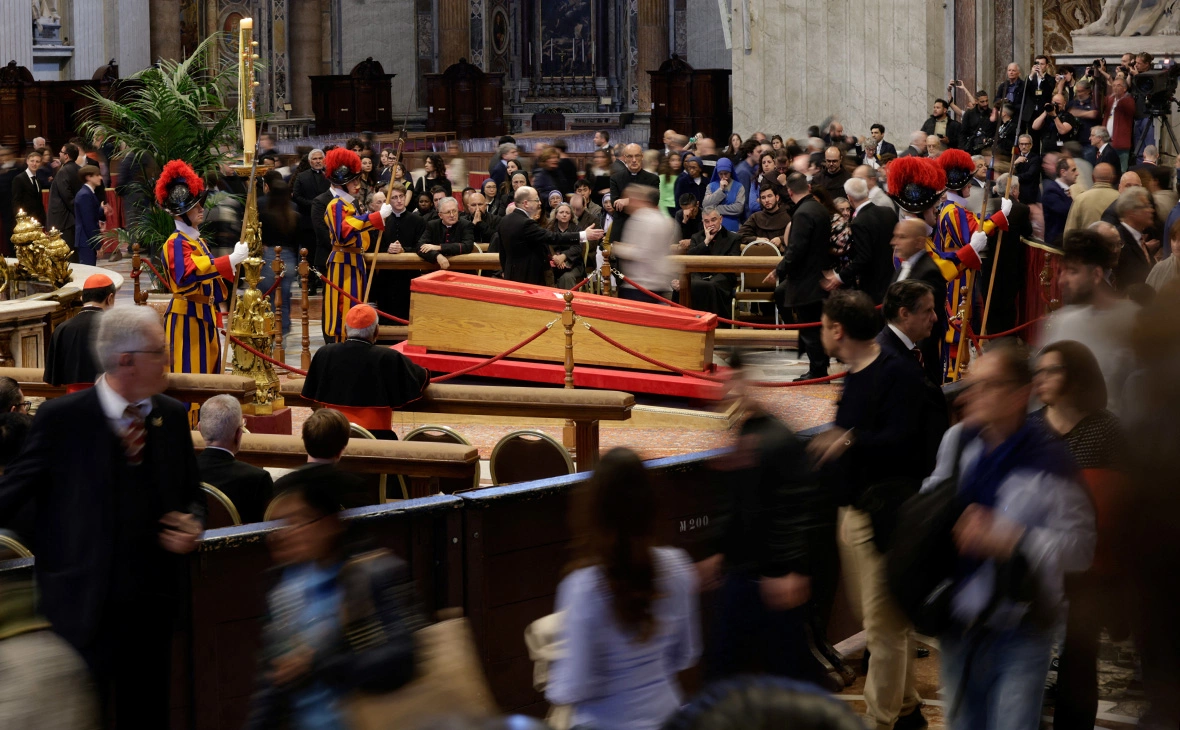 Remo Casilli / Reuters