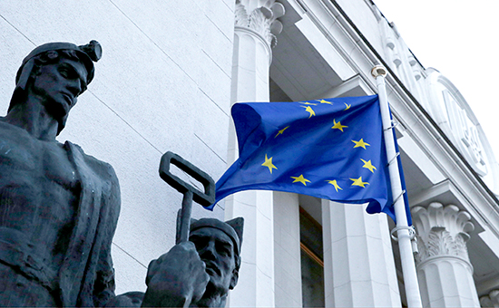 Флаг ЕС на здании Верховной рады.&nbsp;Архивное фото