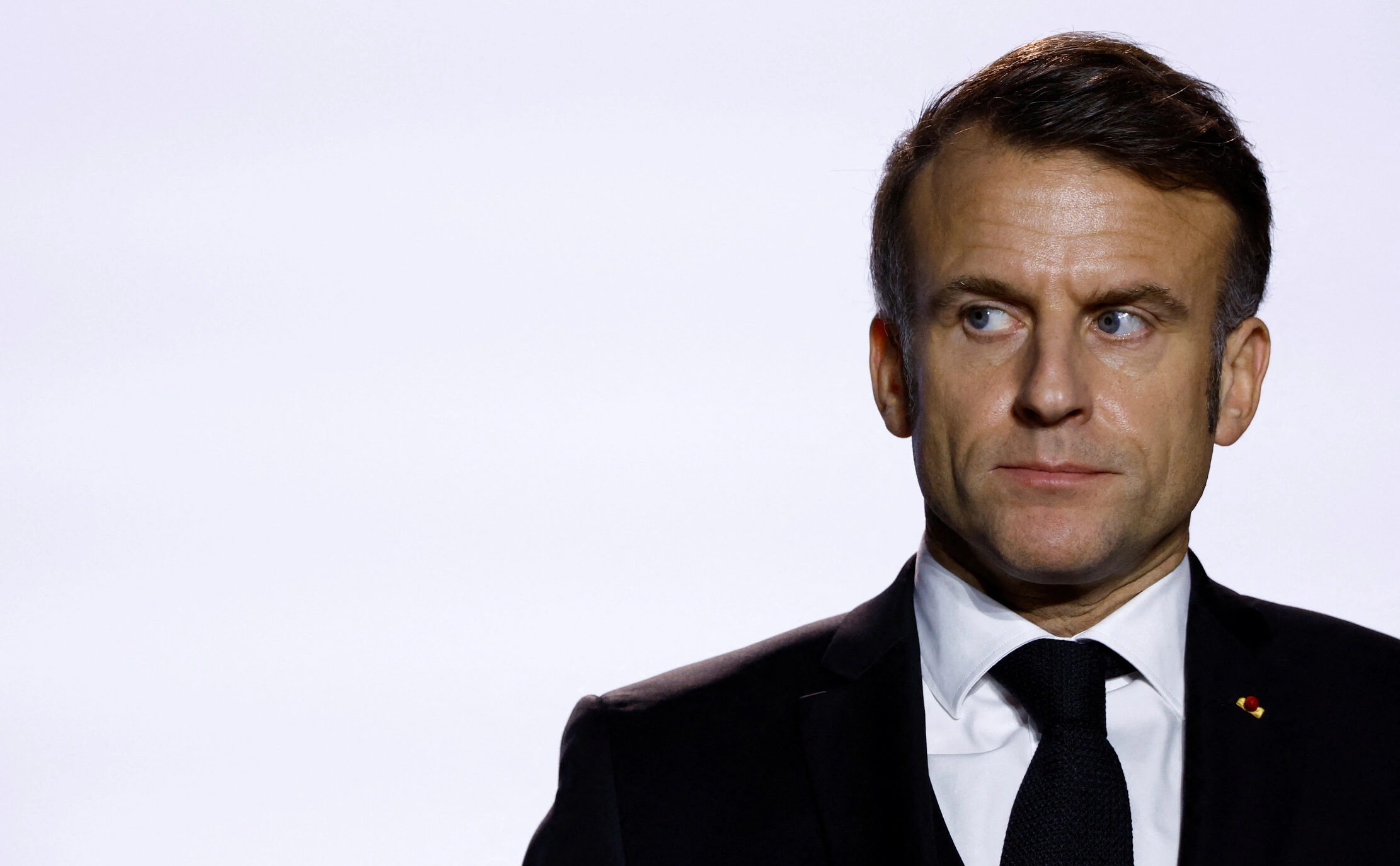 Stephane Mahe / Reuters