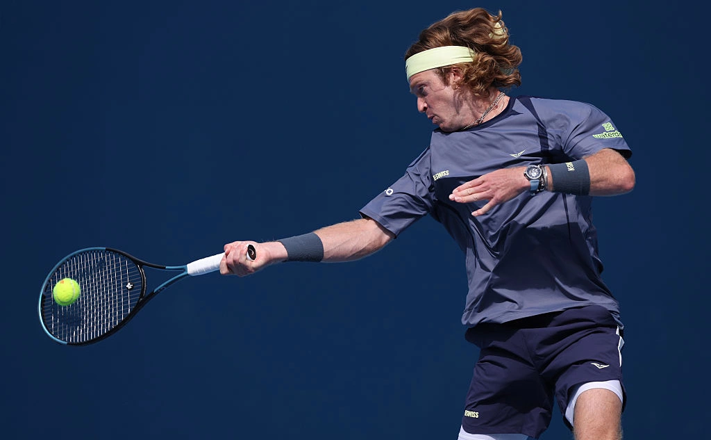 Emmanuel Wong / Getty Images