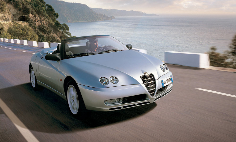 Alfa Romeo: красота спасет мир, но не в этот раз
