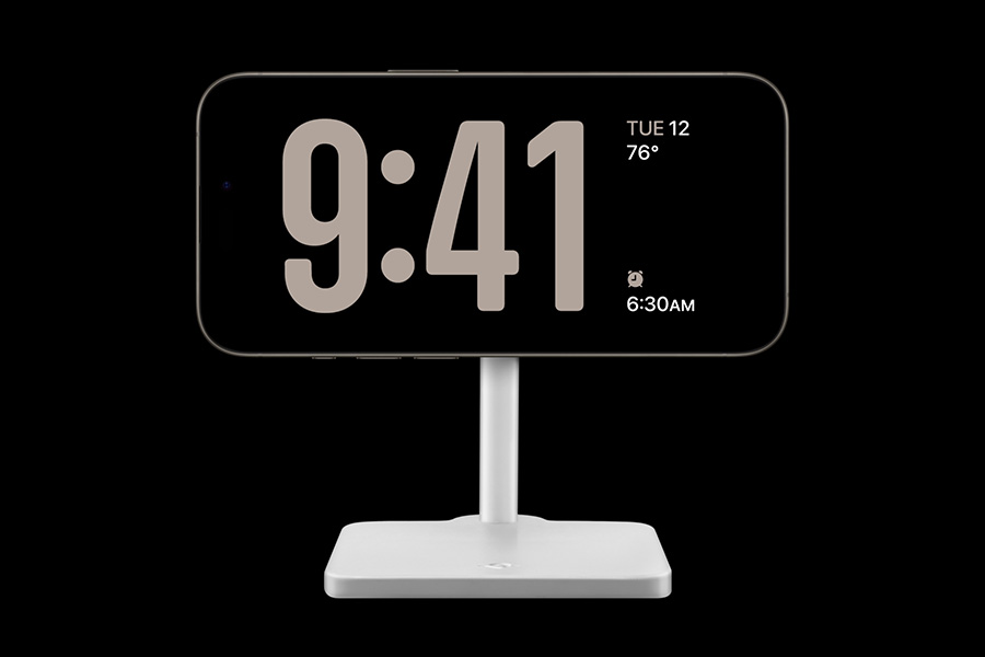 У iPhone 15 Pro появится режим Always On, который позволяет устройству отображать информацию (например, время или уведомления) на экране блокировки без нажатия на него
