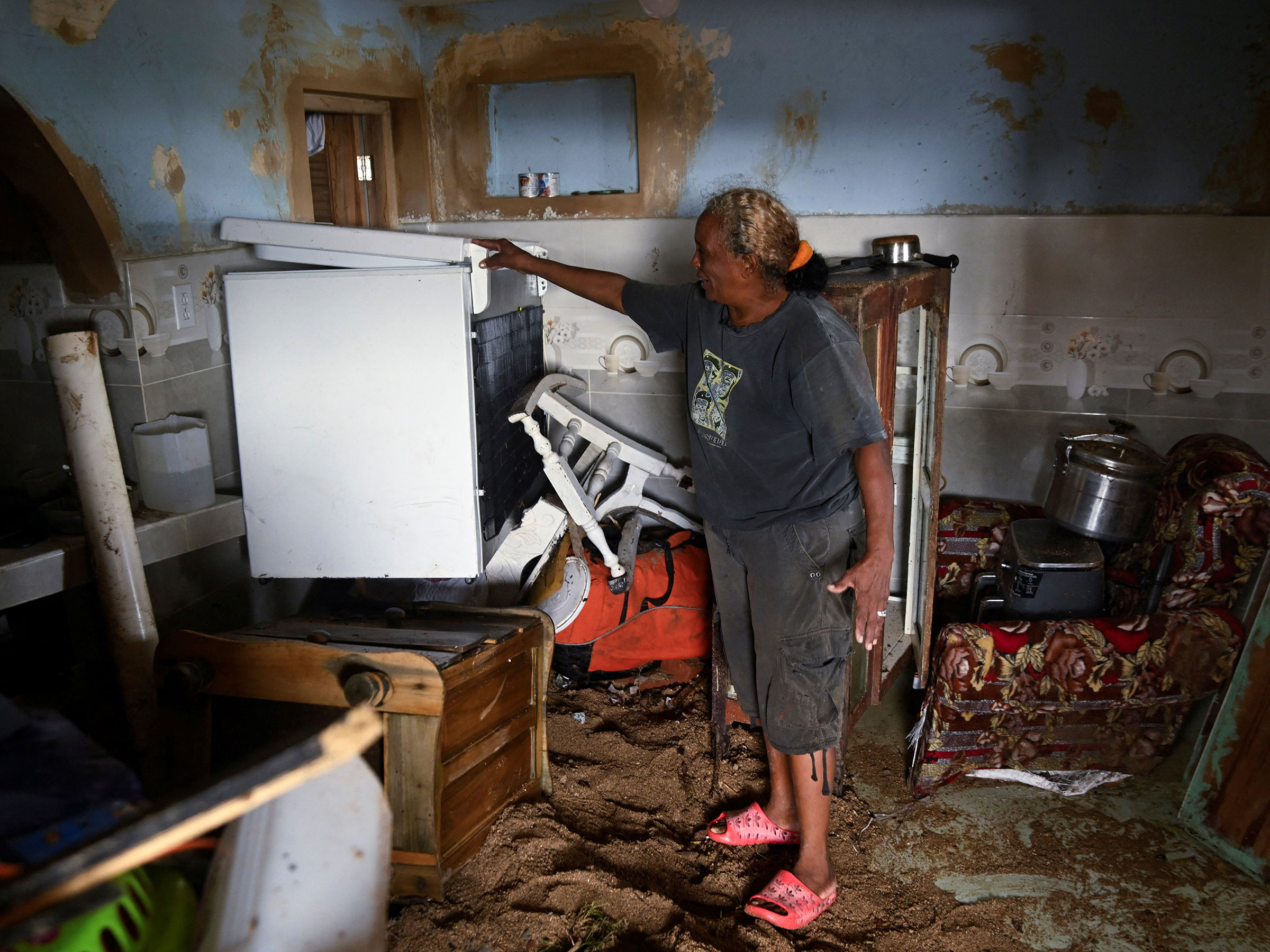 Сантьяго, Куба, 29 октября 2025 года.

В пострадавших районах начались восстановительные работы. США направили спасательные отряды и грузы с гуманитарной помощью в пострадавшие от урагана &laquo;Мелисса&raquo; страны Карибского бассейна по поручению президента Дональда Трампа.