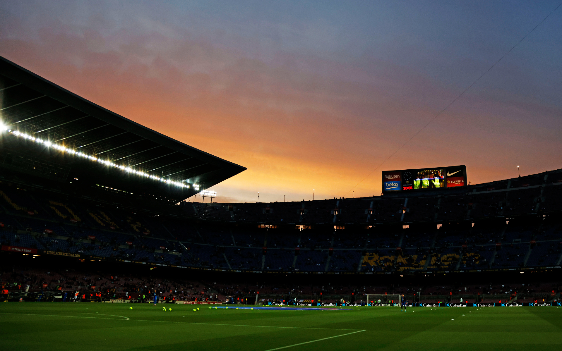 Барселона» сообщила о переименовании стадиона «Камп Ноу» :: Футбол :: РБК Спорт