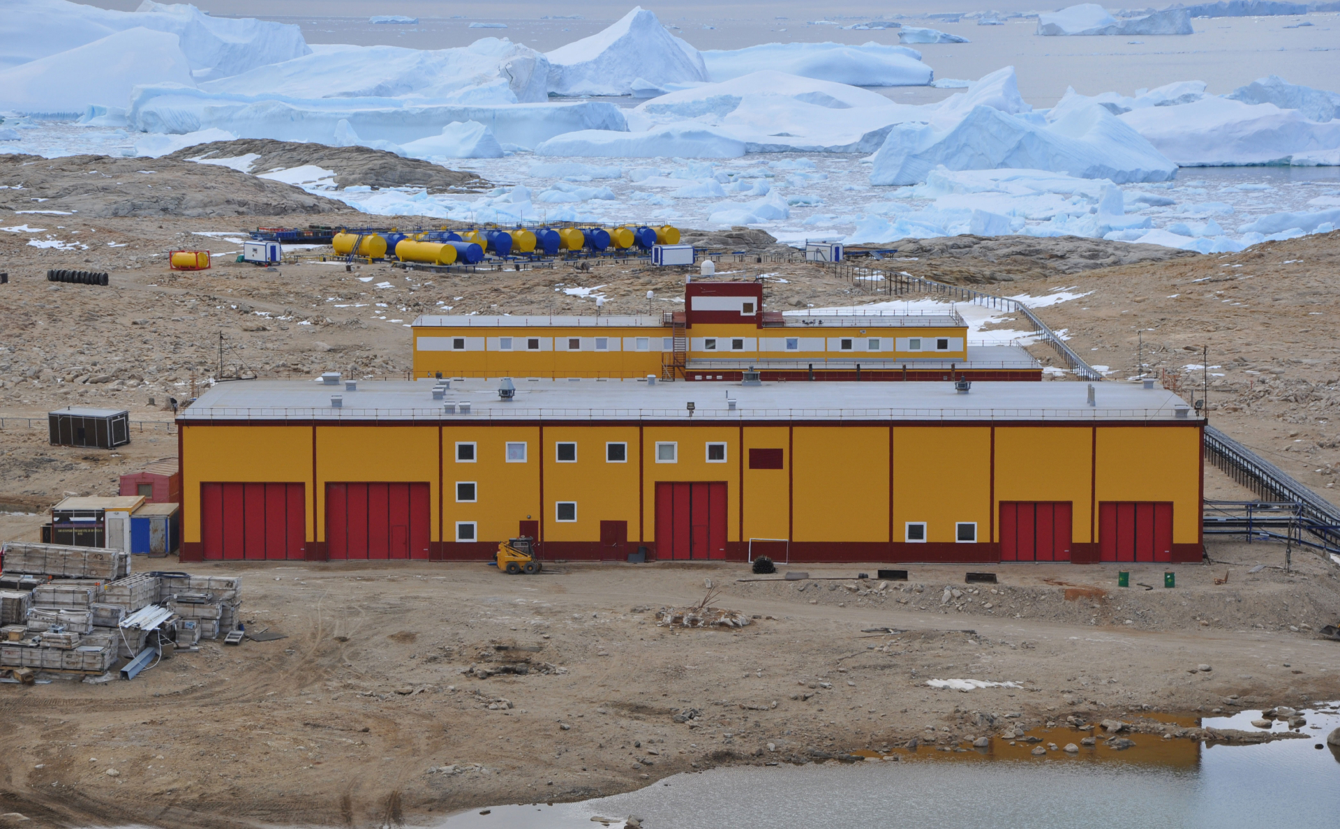 Антарктическая станция &laquo;Прогресс&raquo;
