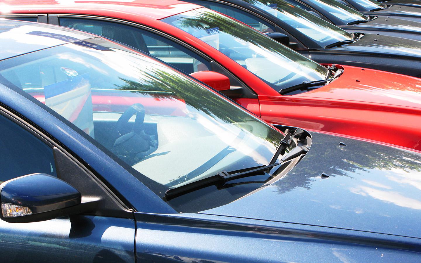 Грозит ли иномаркам массовый стоп-учет? Эксперты все объяснили