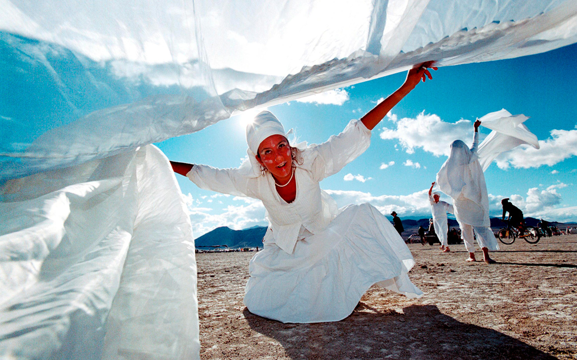 Из-за коронавируса организаторы отменили проведение фестиваля Burning Man
