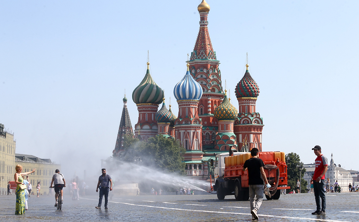 В Москве объявили оранжевый уровень опасности