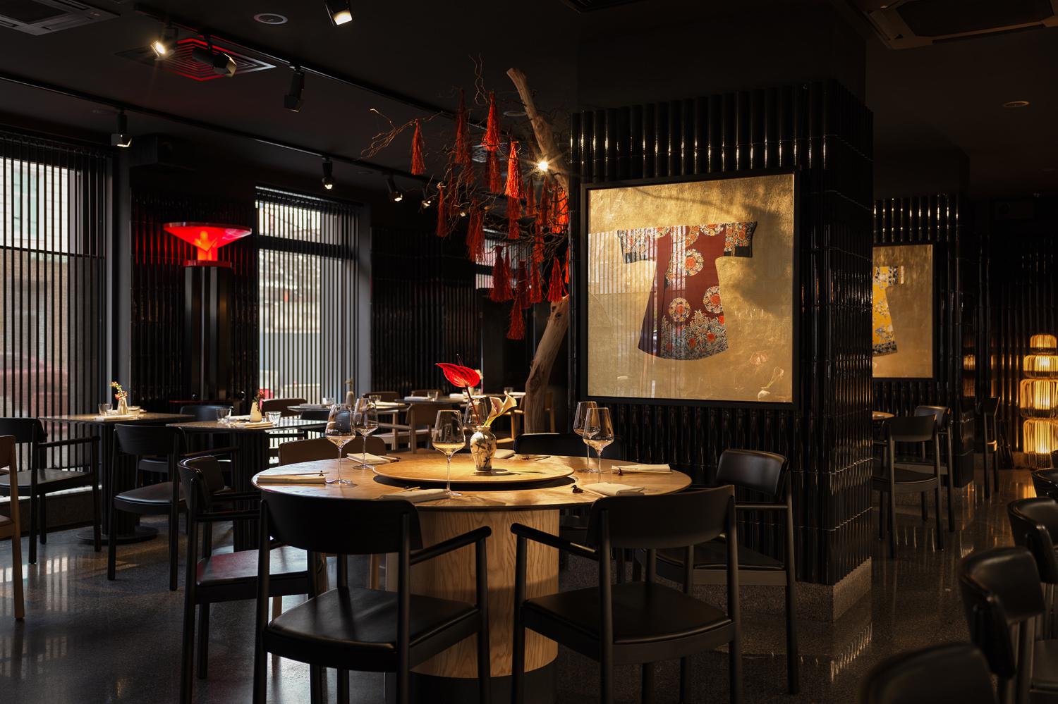 Интерьер ресторана Mad Asian BBQ