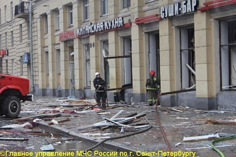 В результате взрыва в ресторане "Харбин" пострадали 12 человек