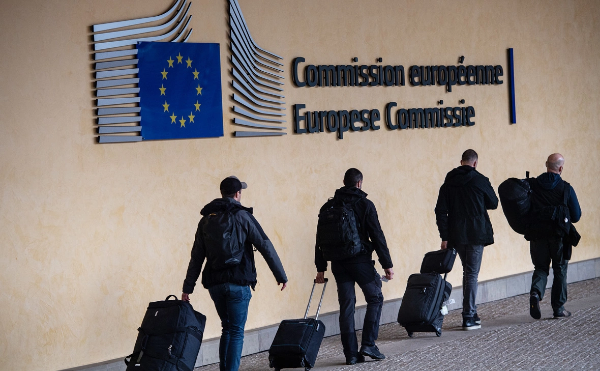 Leon Neal / Getty Images