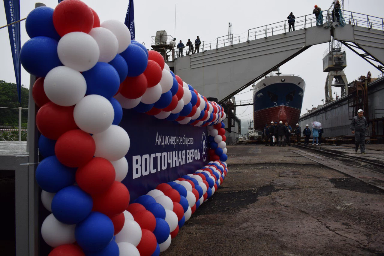 АО "Восточная верфь"