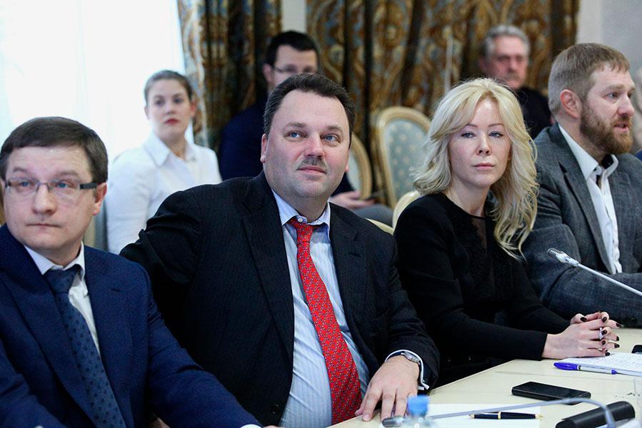 Екатерина Мизулина на круглом столе «Как отечественные компании готовы к саморегулированию при модерации контента в интернете», 2020 год