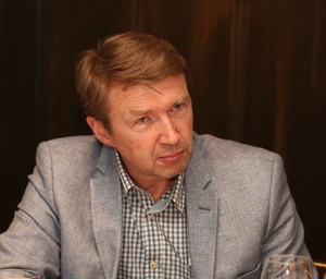 В.Макаров