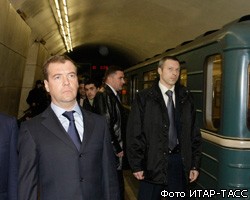 Д.Медведев: Террористы – звери, мы всех их уничтожим