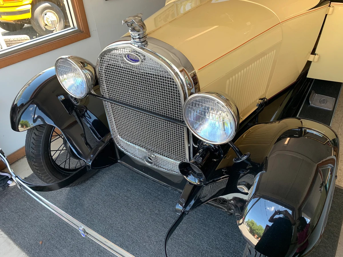 Раритетный Ford Model A 1927 года выставили на продажу за <span class=