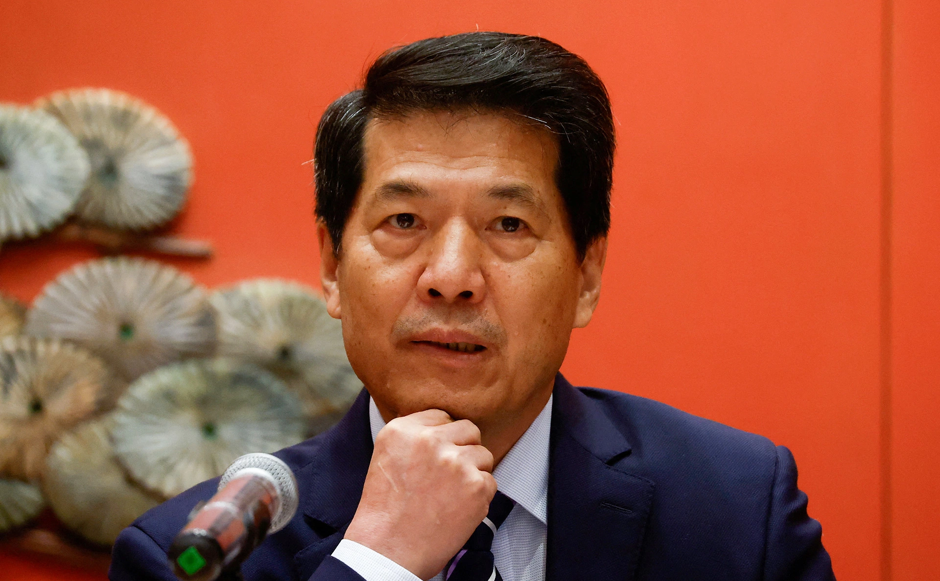 Thomas Peter / Reuters