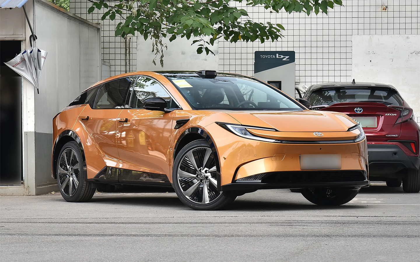 Toyota bZ5