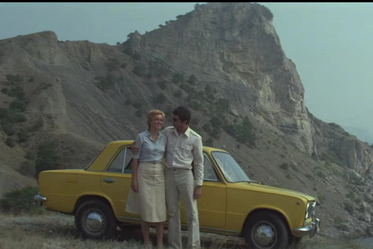 Кадр из фильма «Спортлото-82»