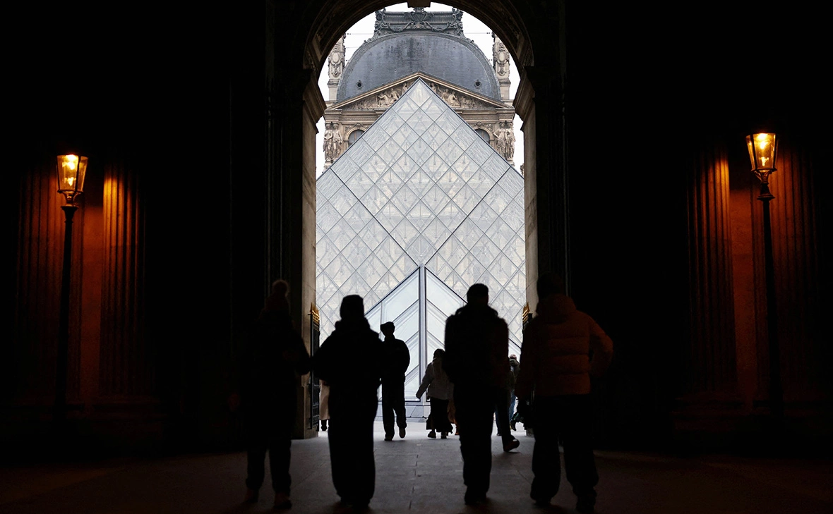 Sarah Meyssonnier / Reuters