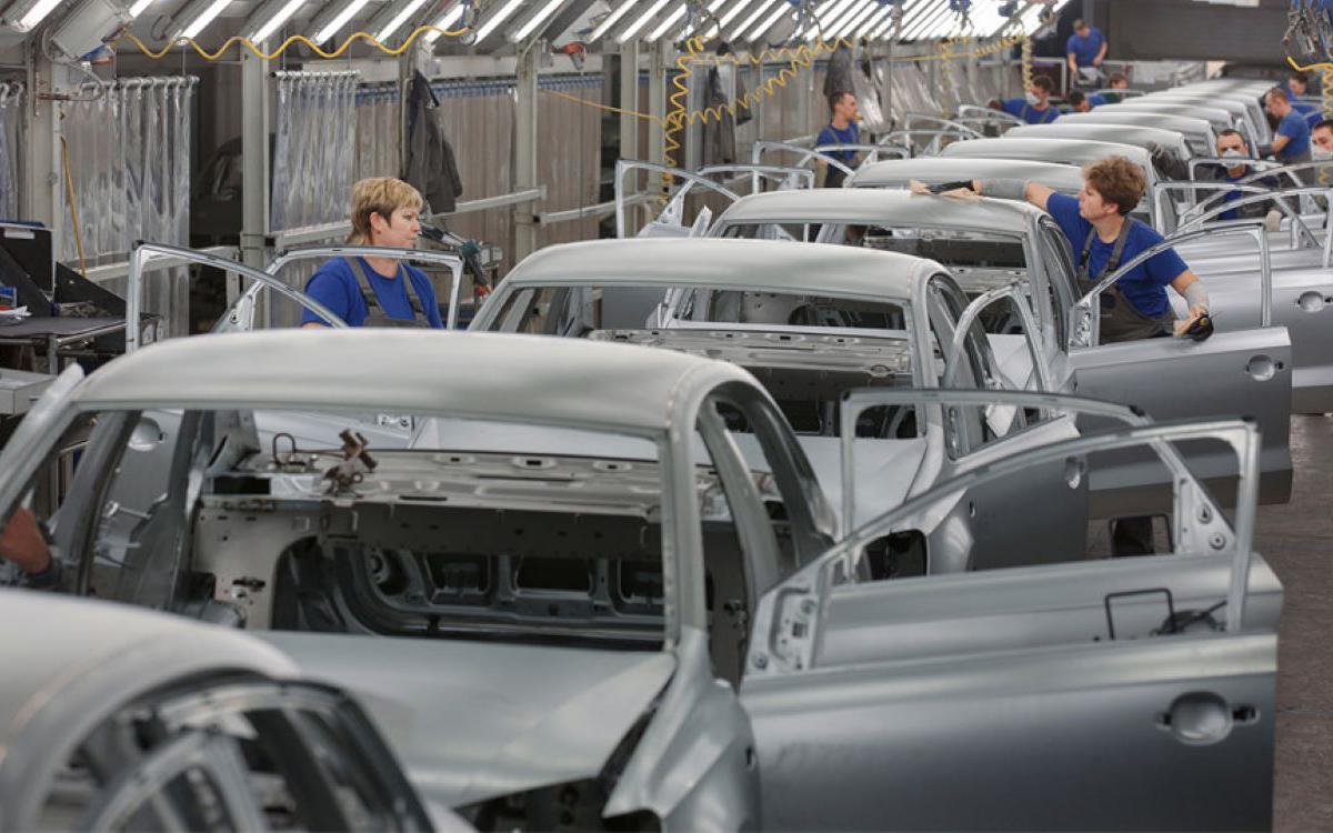 Под выпуск машин на бывшем заводе Volkswagen создали фирму-дублер
