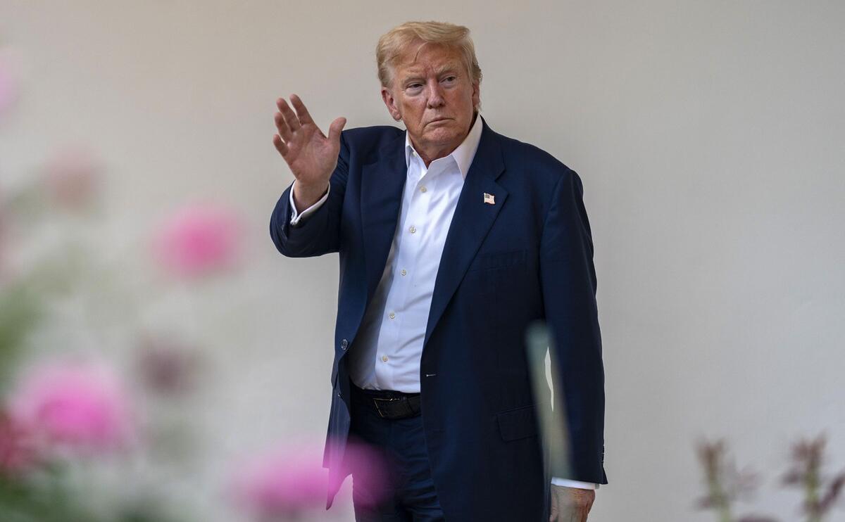 Трамп заявил, что будет рад видеть Путина и Си на саммите G20 в США Трамп заявил, что будет рад видеть Путина и Си на саммите G20 в США