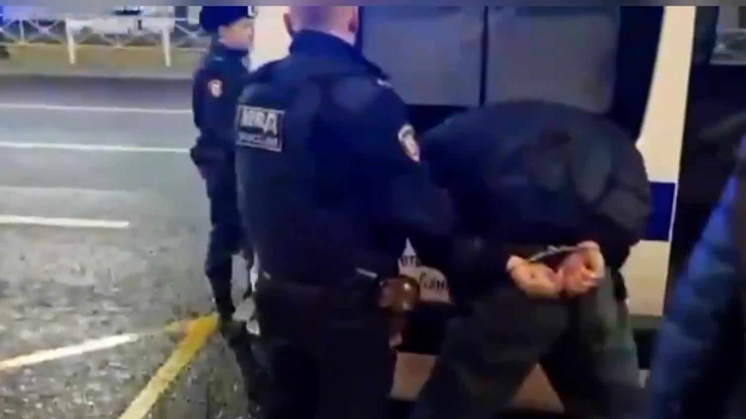 В Петербурге пытались похитить футболиста сборной России и зятя депутата