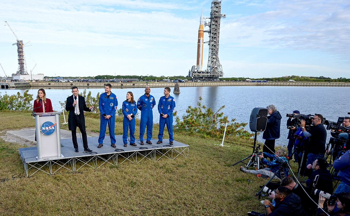 Steve Nesius / Reuters