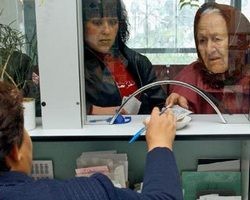 В Ленобласти в отделении "Почты России" полтора года крали деньги со счетов пенсионеров