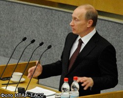 В.Путин: Рецессия в России закончилась, но кризис - еще нет