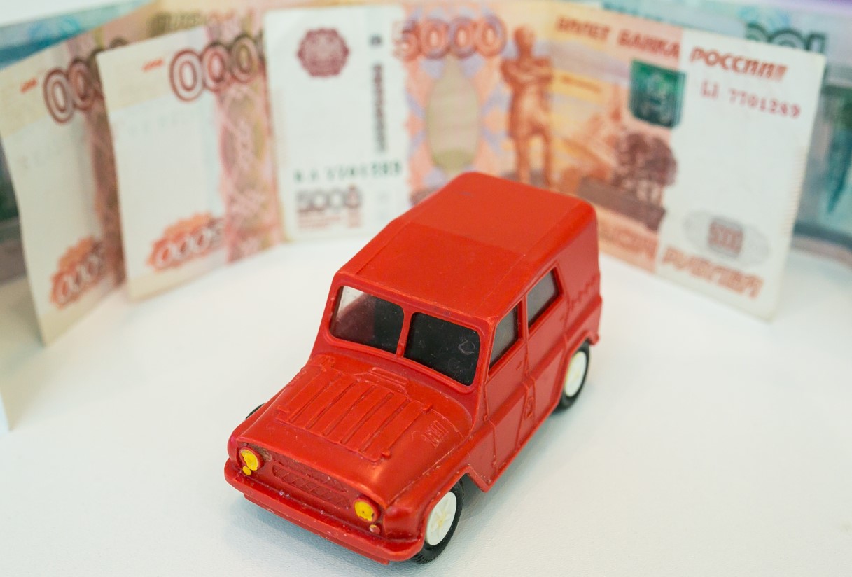 Средняя стоимость купленного на банкротных торгах автомобиля составила 540 тыс. руб.