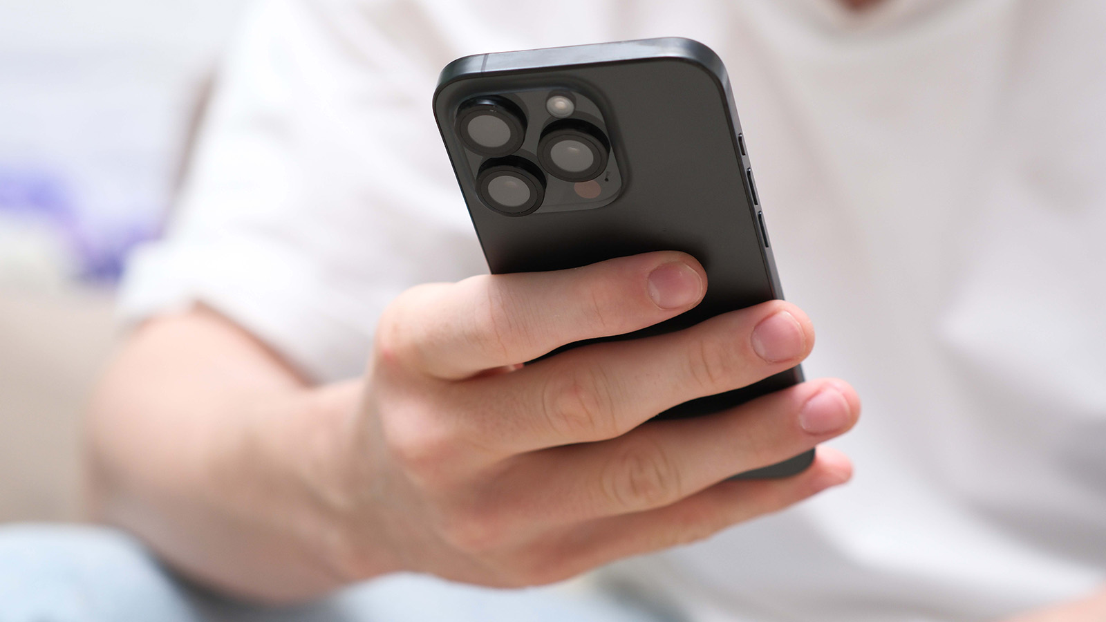 В России запустят мессенджер «Молния». Что о нем известно