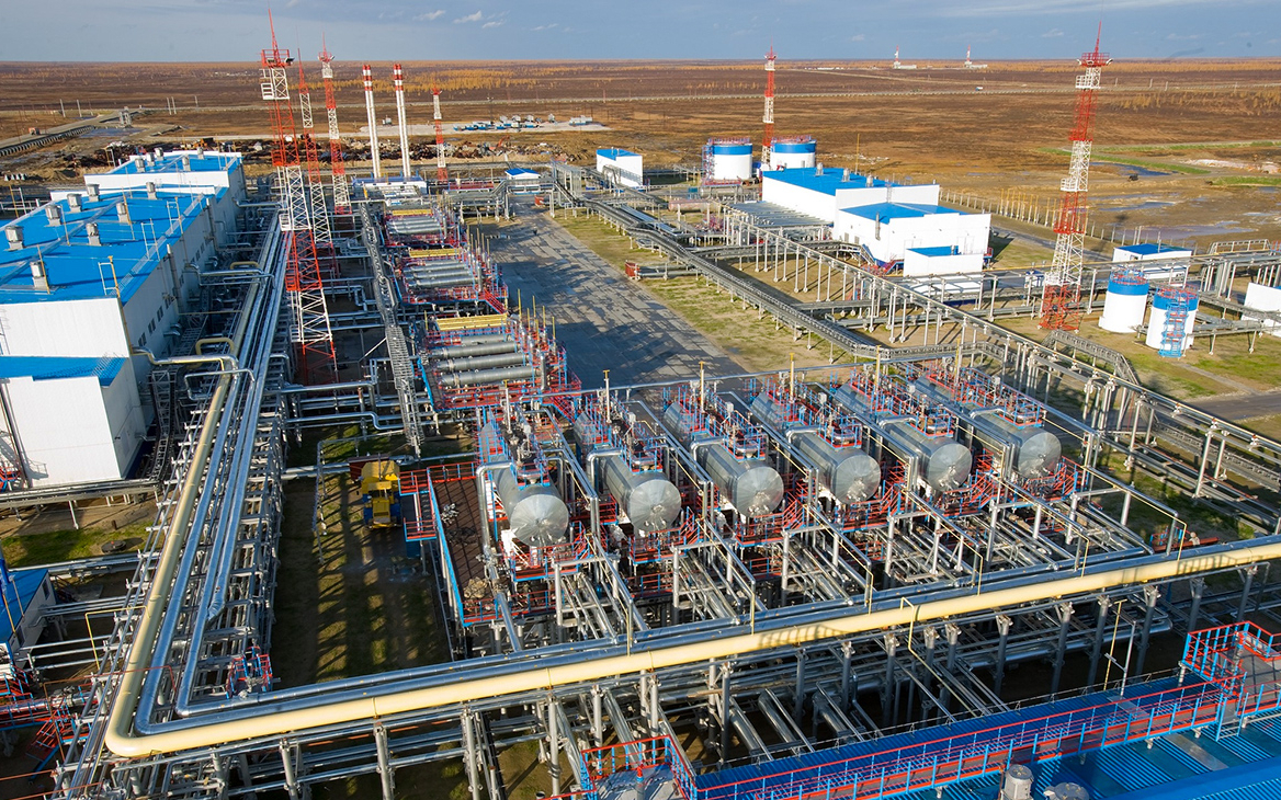 «Газпром» договорился с OMV об условиях продажи добывающих активов