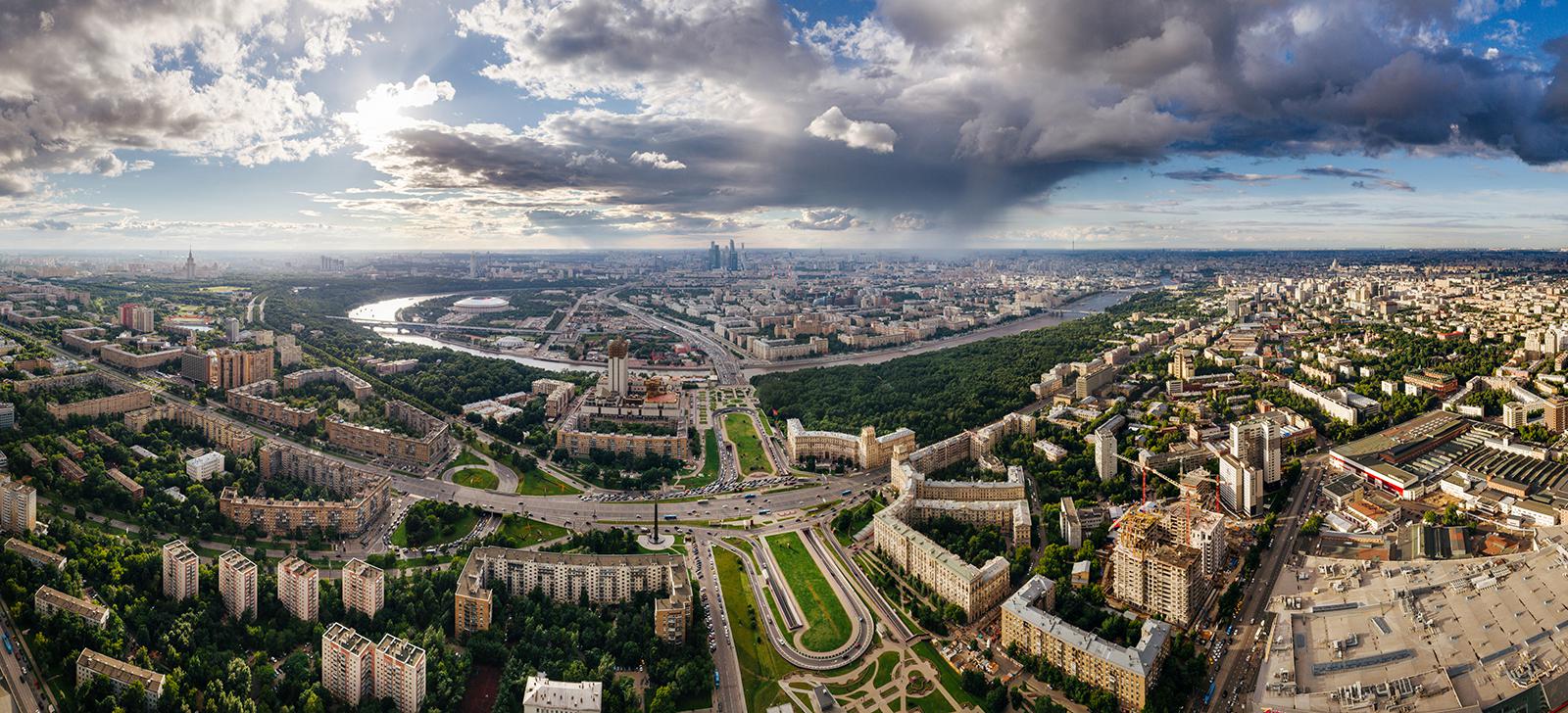 Вид на Москву из Five Towers