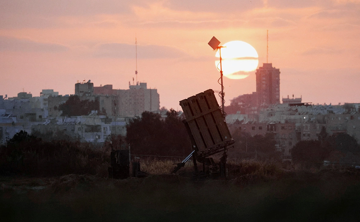 Ammar Awad / Reuters