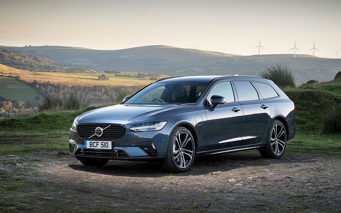 Volvo V90