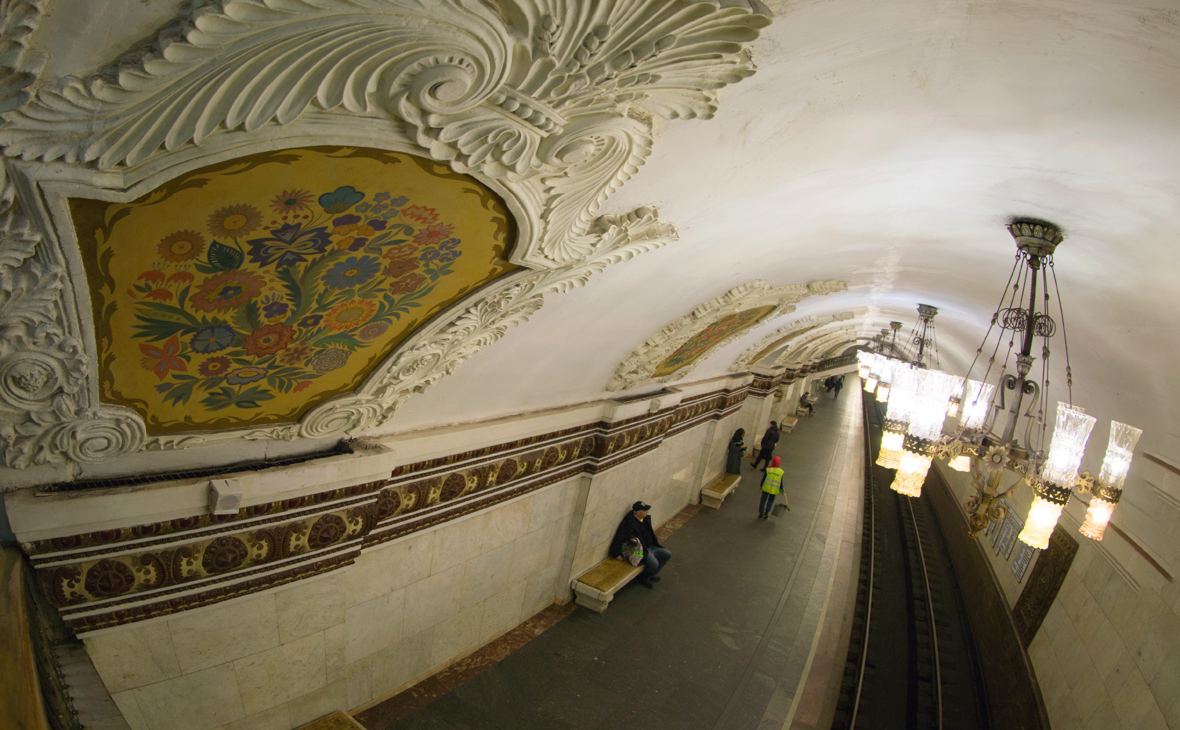 Вид на станцию метро &laquo;Киевская&raquo;