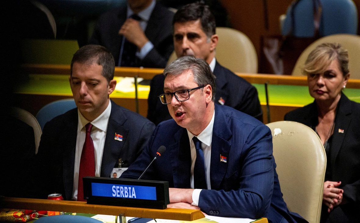 Eduardo Munoz / Reuters